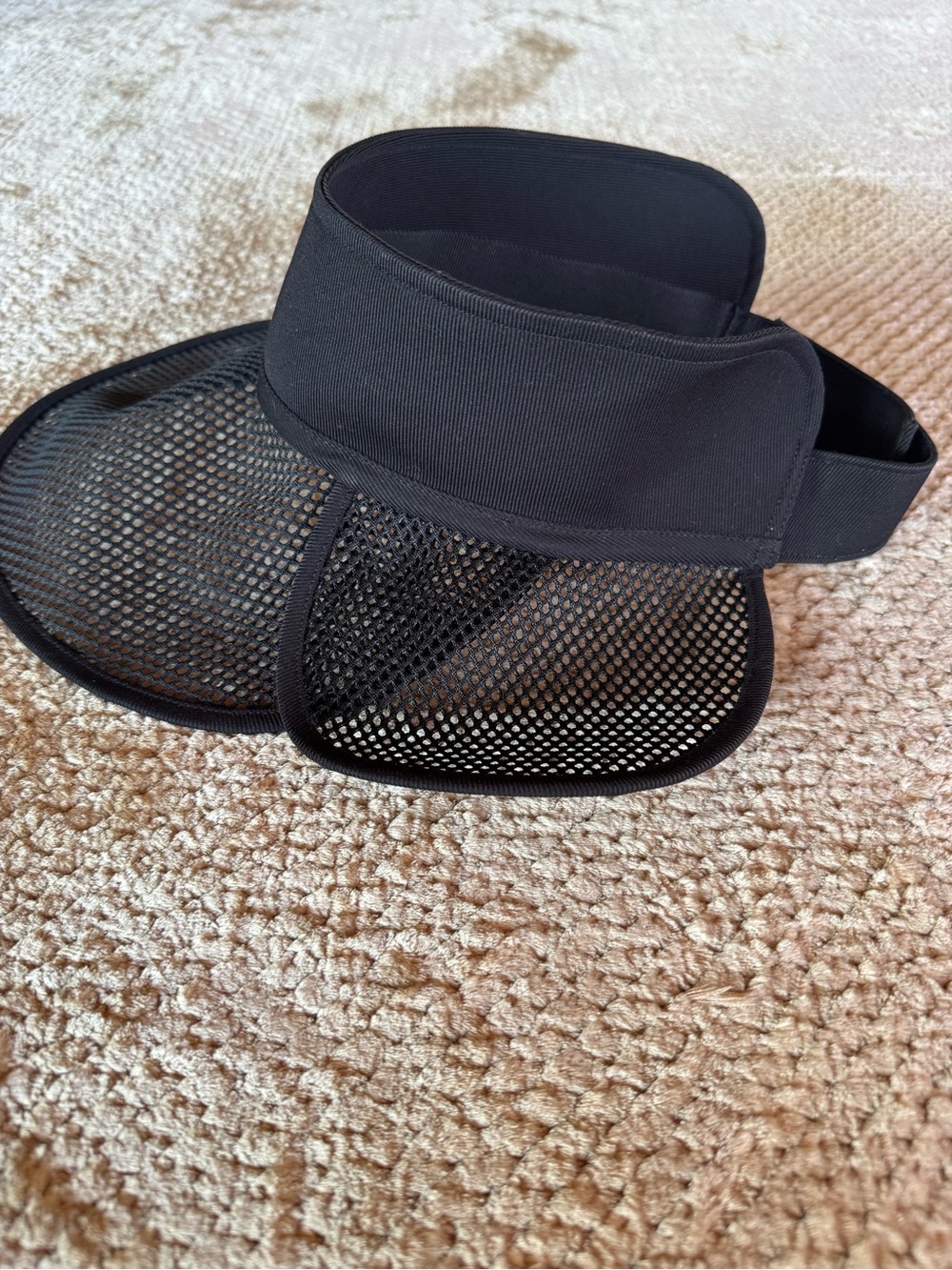 Christian Dior Black Mesh Visor Sun Hat - Picture 8 of 10